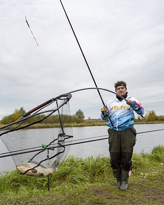 Запчасти к ручкам для подсачека