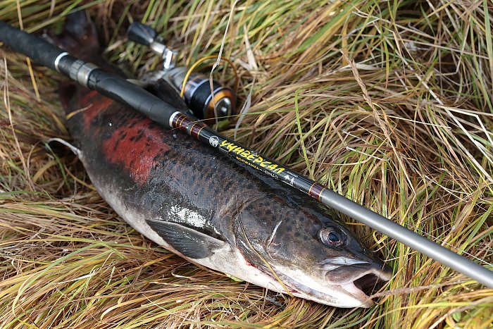 Спиннинг "Волжанка Универсал" тест 12-32гр 2.4м (2 секции) (IM6)