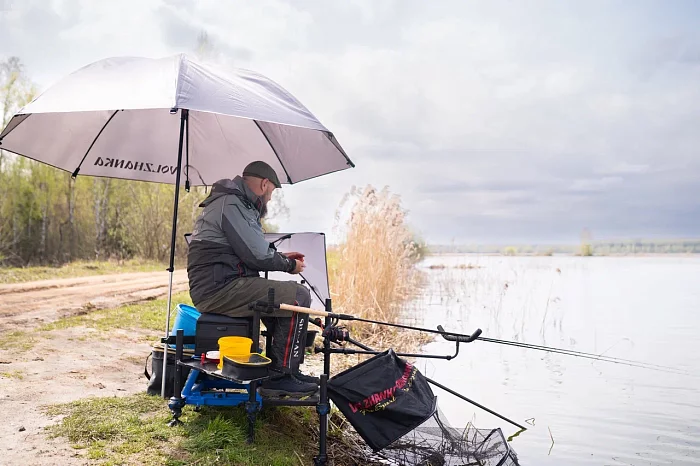 Зонт рыболовный "Pro Sport Super Umbrella 50`" длина дуги 125см